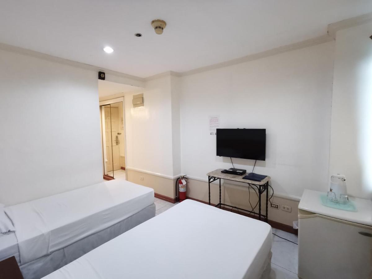 โรงแรมเมโทร ปาร์ค Cebu ภายนอก รูปภาพ