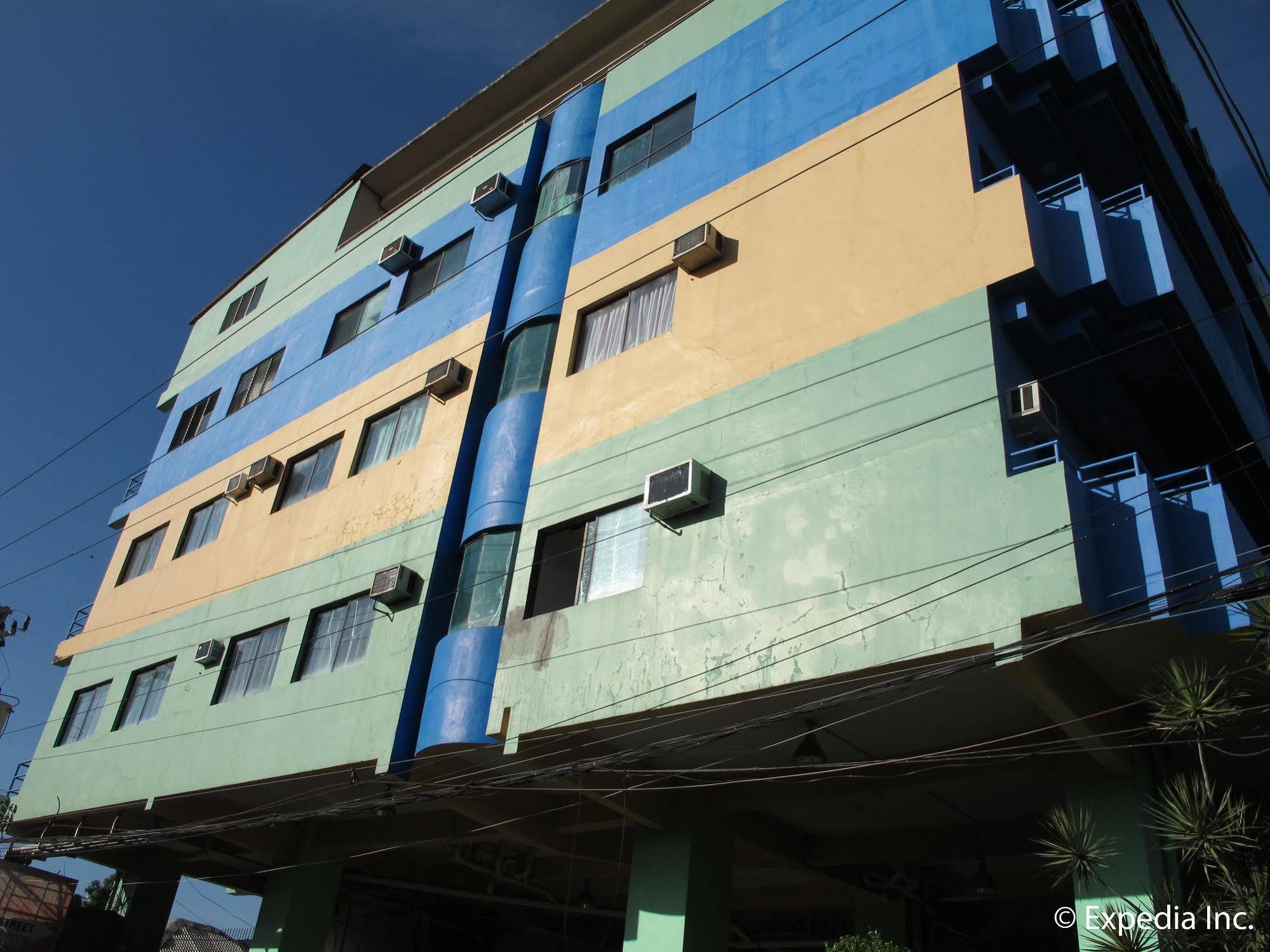 โรงแรมเมโทร ปาร์ค Cebu ภายนอก รูปภาพ