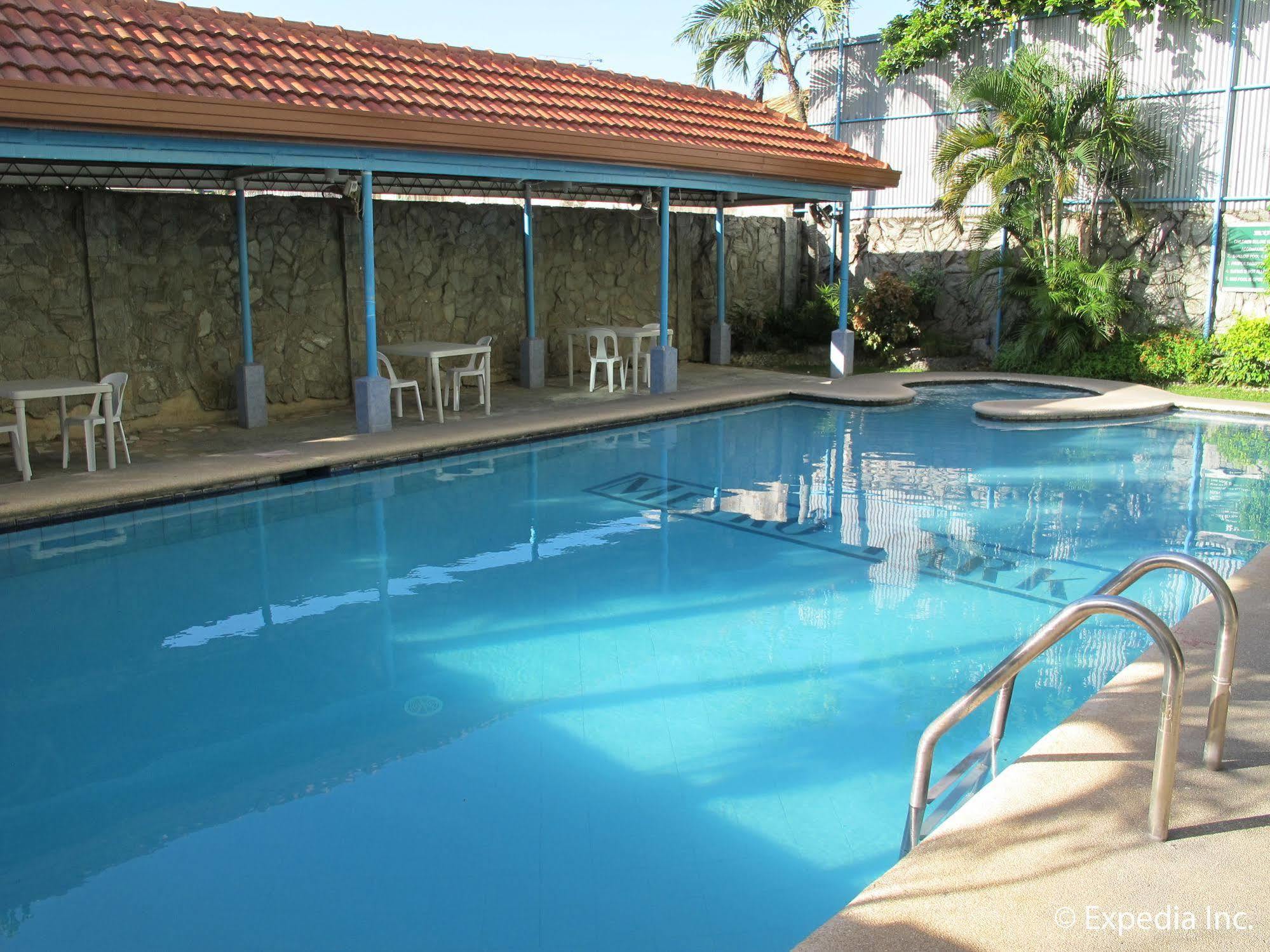 โรงแรมเมโทร ปาร์ค Cebu ภายนอก รูปภาพ